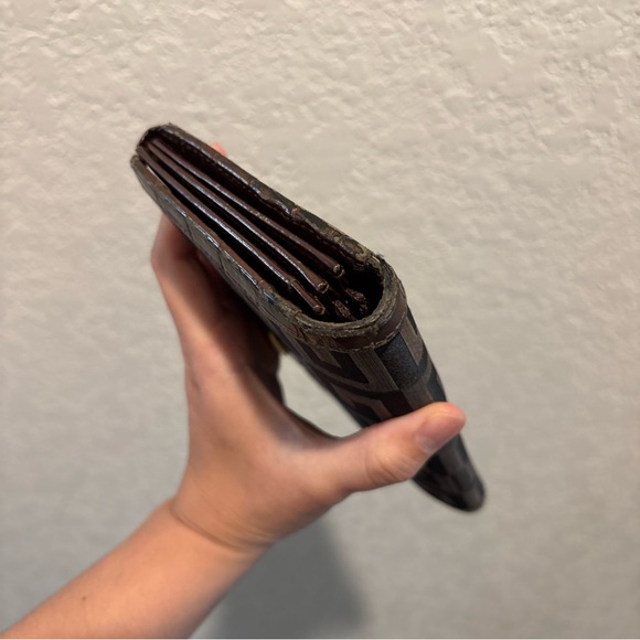 Givenchy Long Snap Wallet Brown - Picture 5 of 12